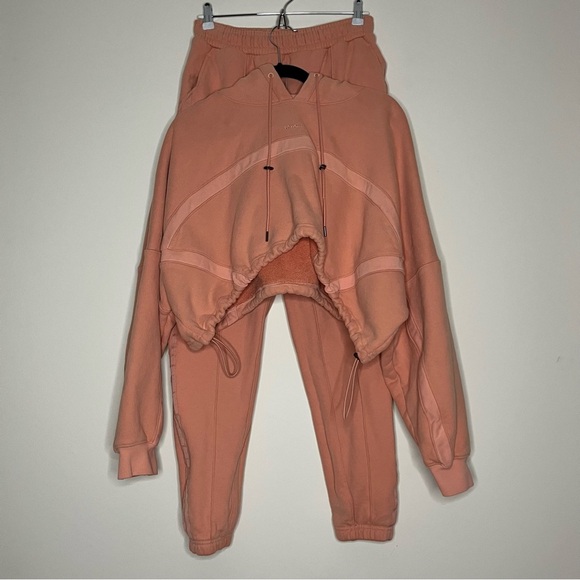 IVY PARK X ADIDAS 2 PC SET Ambient Blush Shrug And Joggers Set - Picture 6 of 16